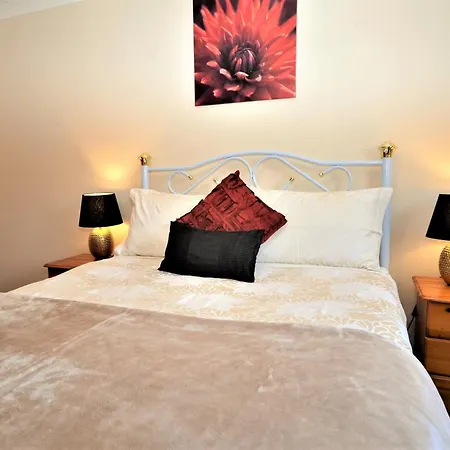 4 Bed In Penrith Oc-80541 Hébergement de vacances *