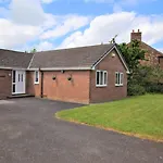 4 Bed In Penrith Oc-80541