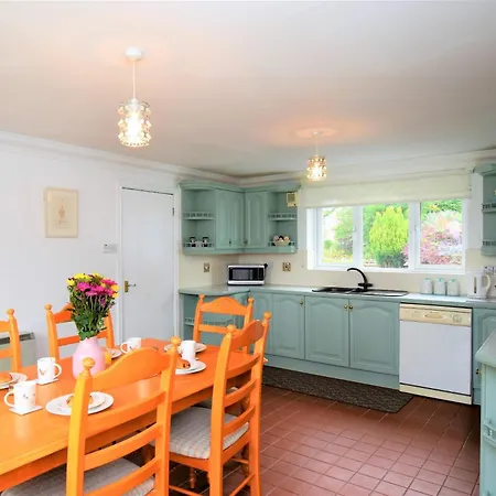 4 Bed In 80541 Holiday home *