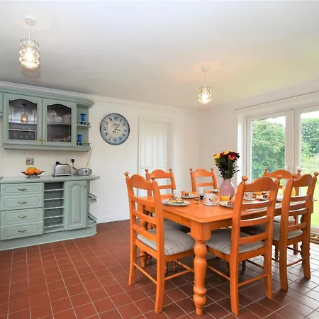 度假居 4 Bed In Penrith Oc-80541 *